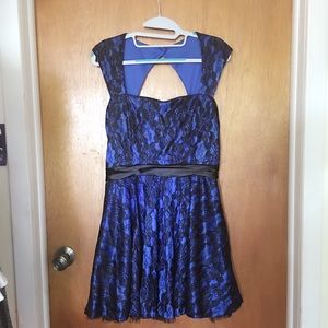 🌕Cute blue prom dress with black lace short